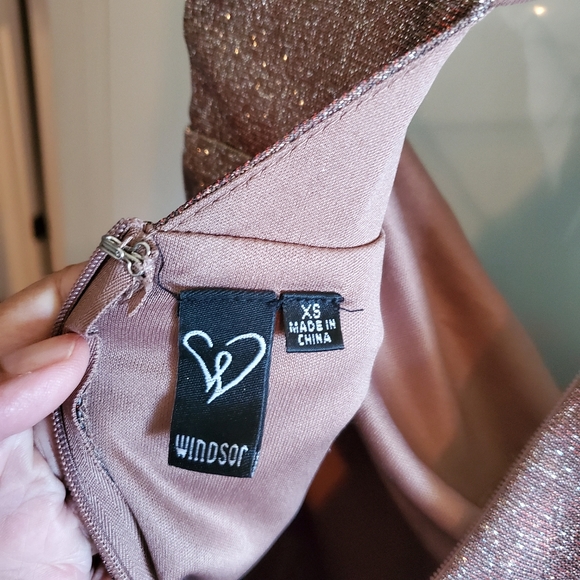 Windsor Womens Cocktail or Dinner Dress - Picture 6 of 6